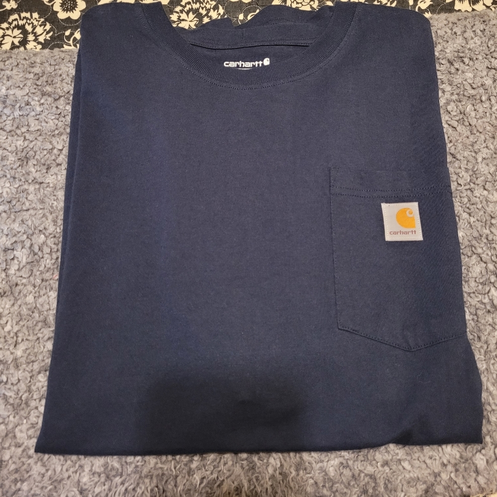 Carhartt Men's Tshirt XLarge Navy blue, loose fit, brand new without tags.